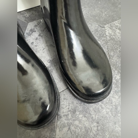 Forever Young Women's Mid-Calf Solid Color Rubber Rain Boots - Picture 2 of 11